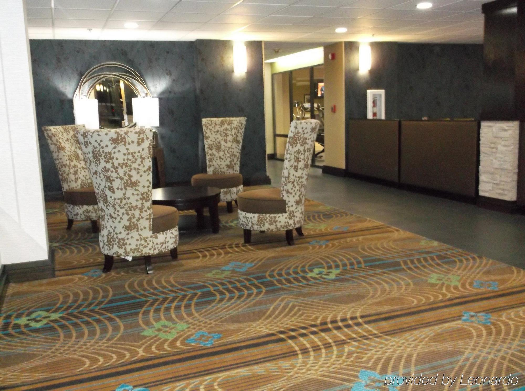 Holiday Inn Express Hotel & Suites Bentonville By Ihg מראה חיצוני תמונה