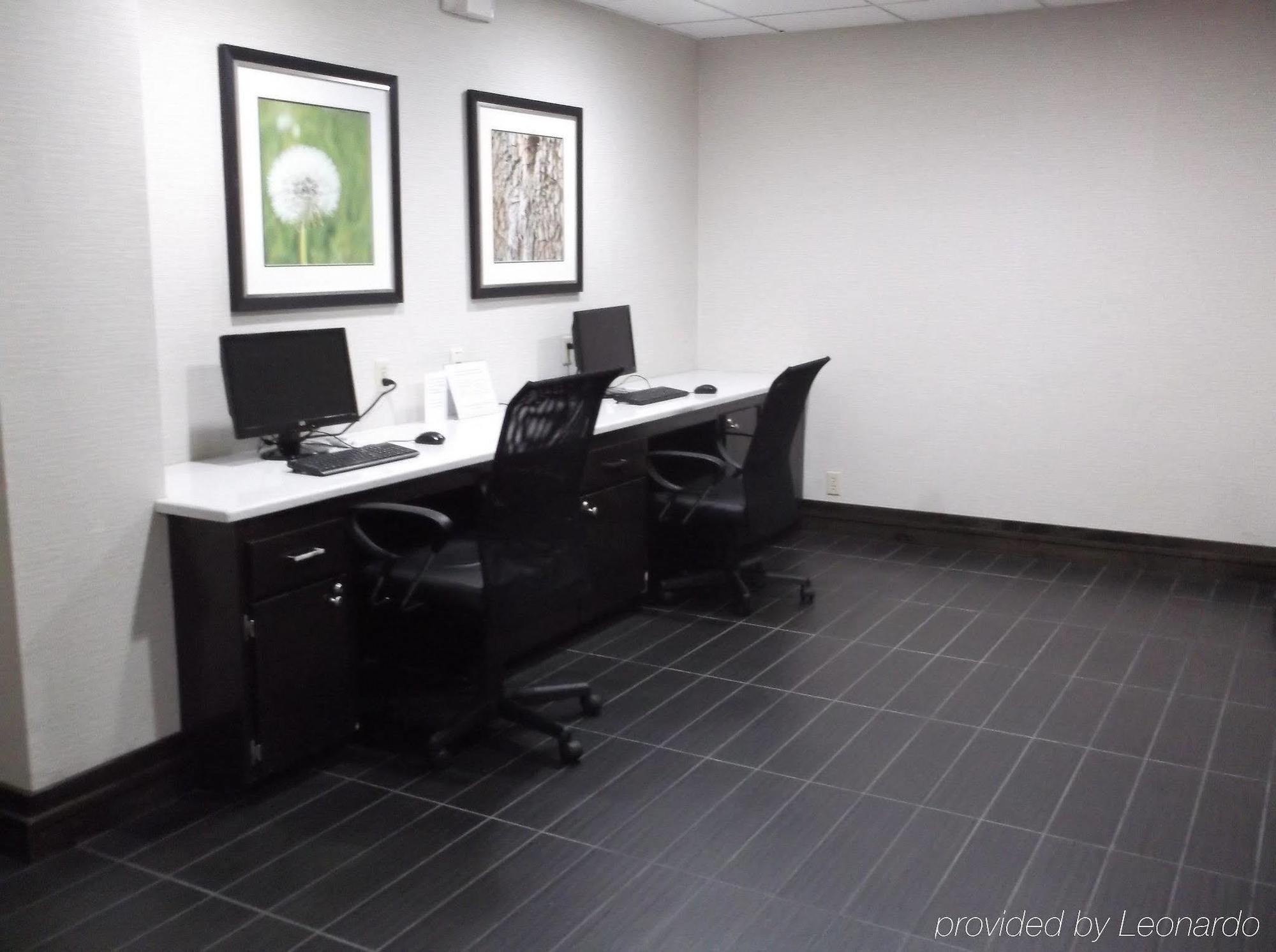 Holiday Inn Express Hotel & Suites Bentonville By Ihg מראה חיצוני תמונה