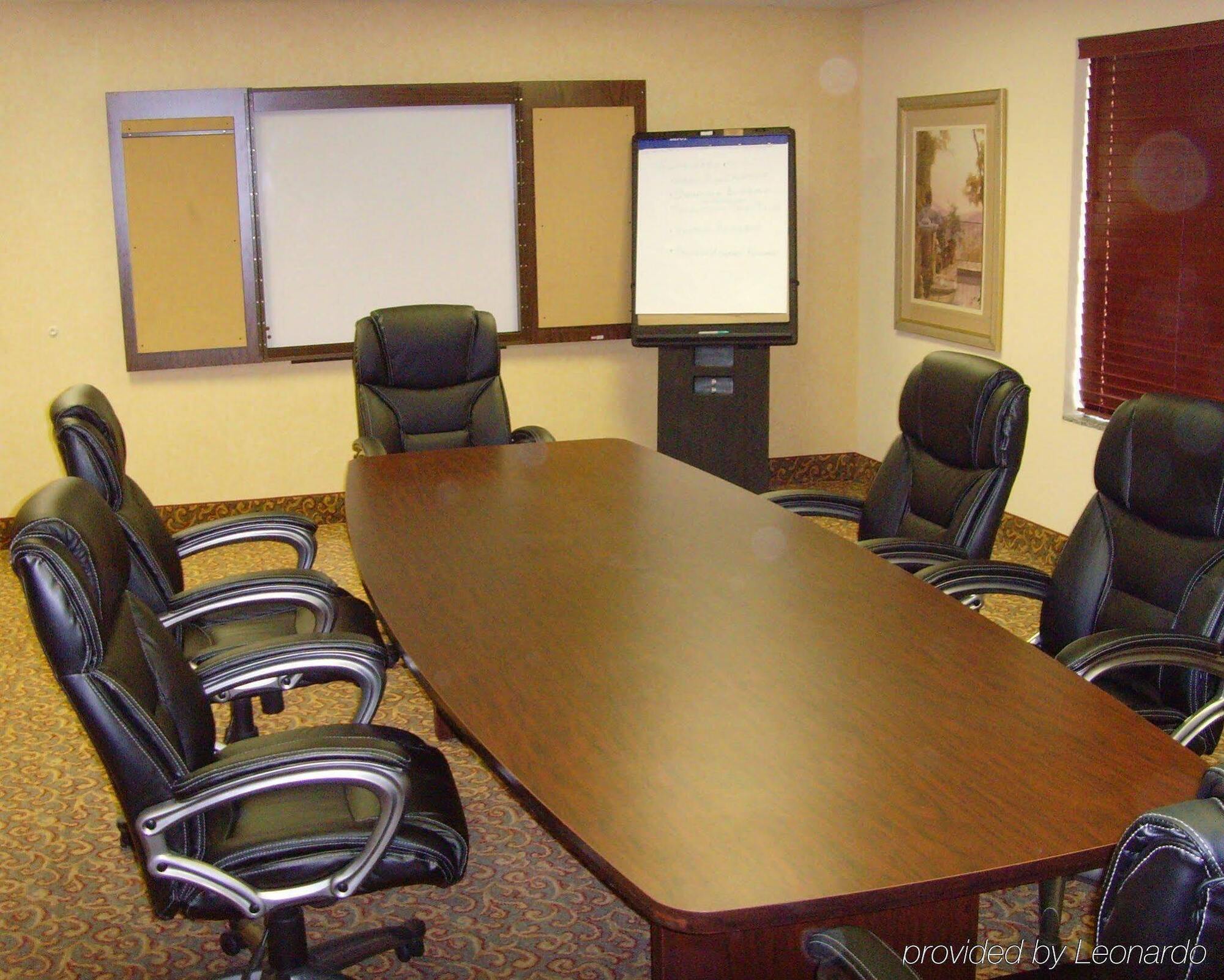 Holiday Inn Express Hotel & Suites Bentonville By Ihg מראה חיצוני תמונה